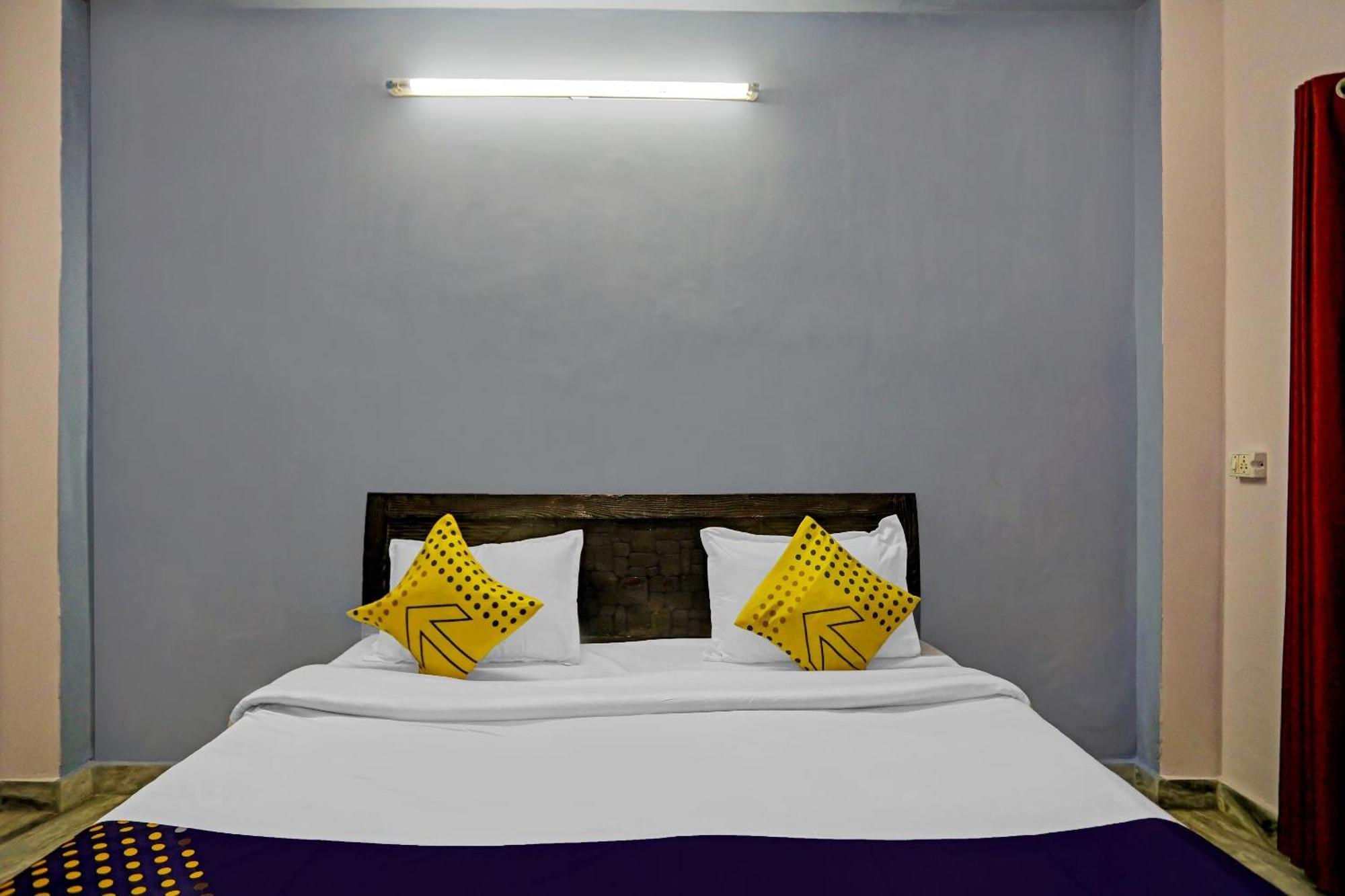 Spot On Raj Hotel Vip Near Worlds Of Wonder Kalkaji Devi Luaran gambar