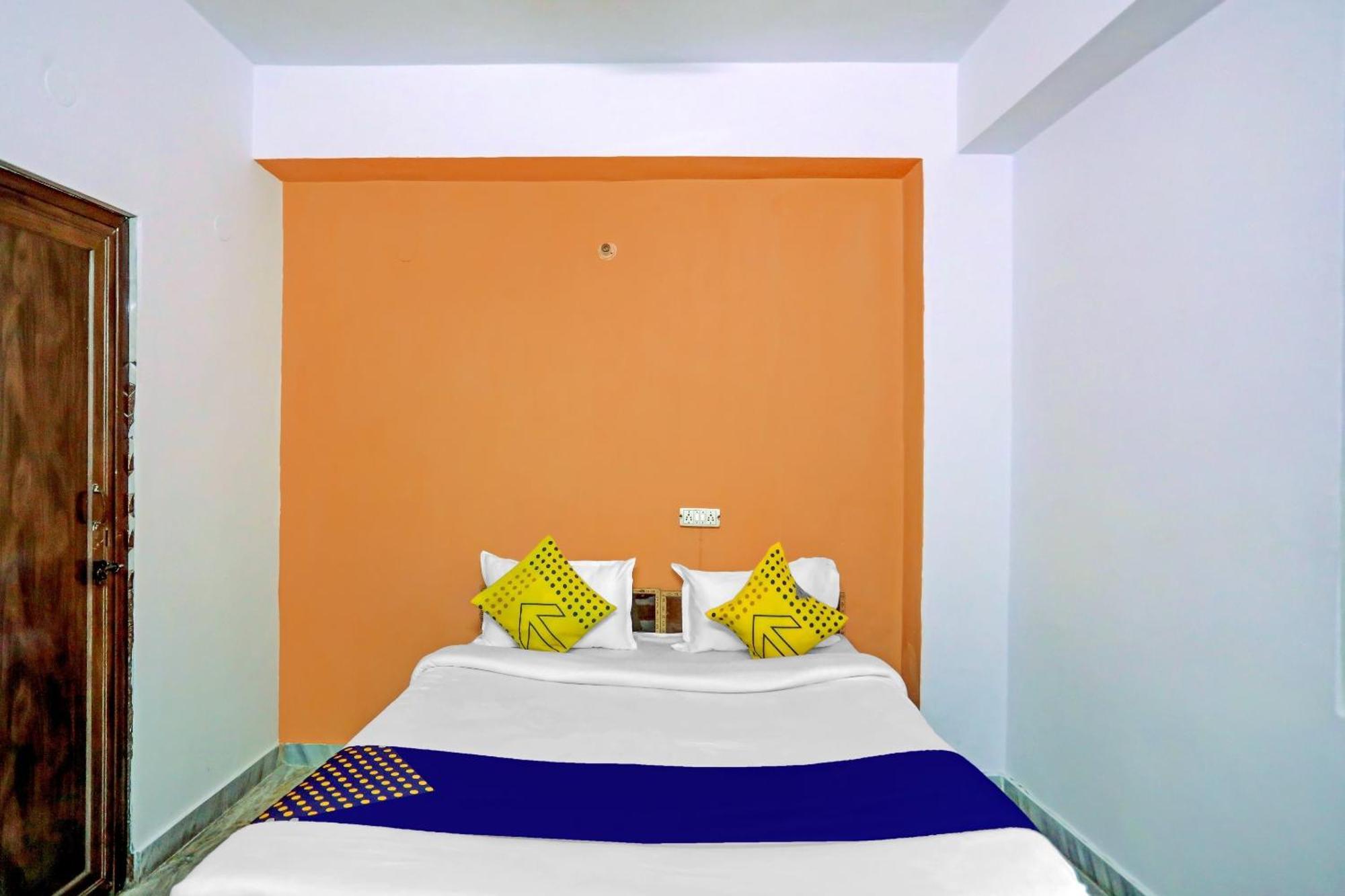 Spot On Raj Hotel Vip Near Worlds Of Wonder Kalkaji Devi Luaran gambar