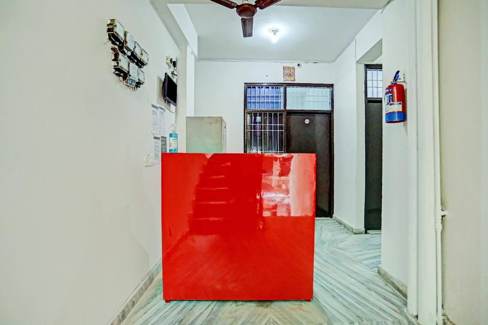 Spot On Raj Hotel Vip Near Worlds Of Wonder Kalkaji Devi Luaran gambar